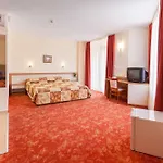 Riagor 4*